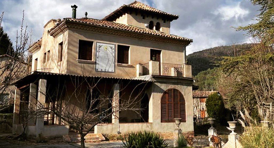 Casa centenaria al Berguedà -  laboqueria taller